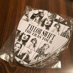 FINAL DROP🚨NWT Taylor Swift The Eras Tour Guitar Pick Collector Coaster Set